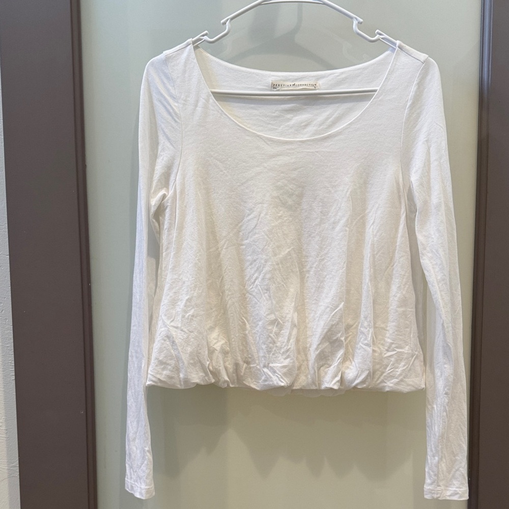 Peruvian Connection $79 White
Museo Top, New  Size XS